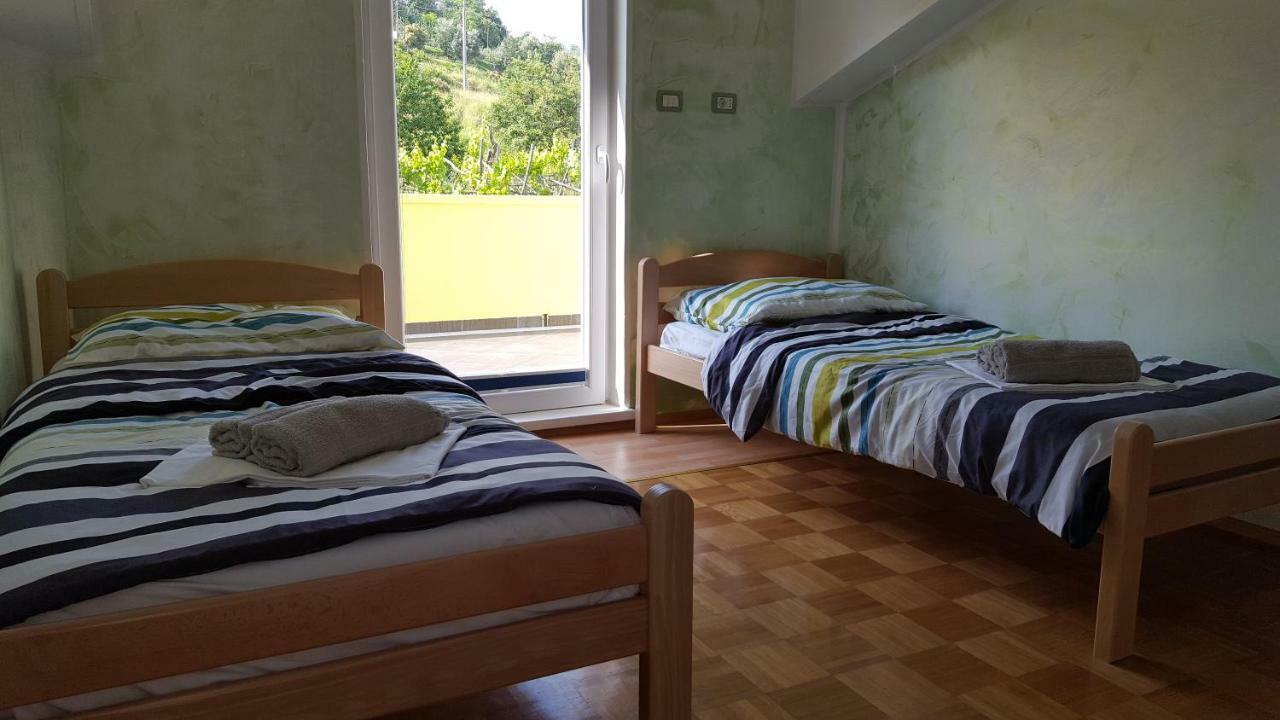 Apartment Sani Koper Exteriör bild